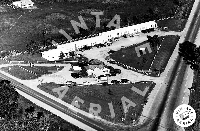 Carriage House Dining Room (Carriage House Motel) - 1972 (newer photo)